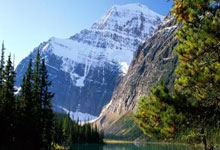 狗子28：全尤文：除巴萨外，切尔西和利物浦也在关注前锋卢克曼.